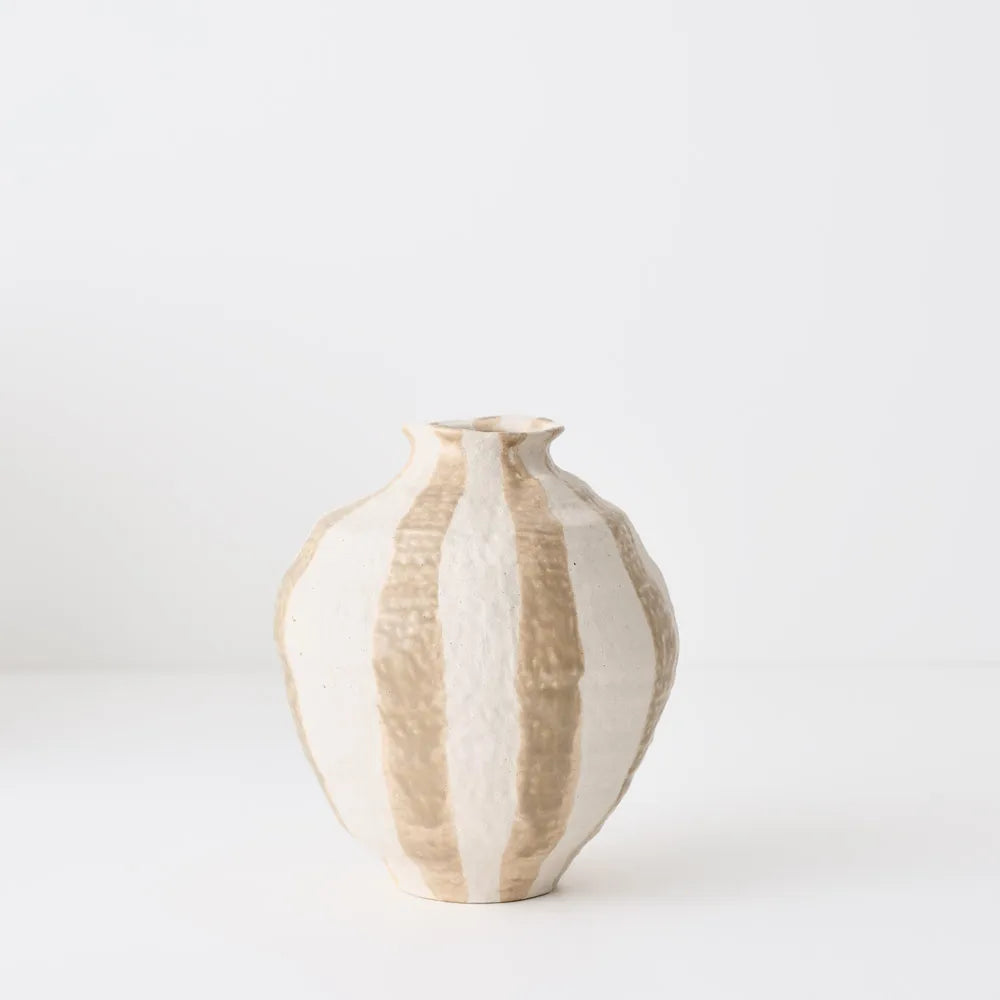 Oreio Vase