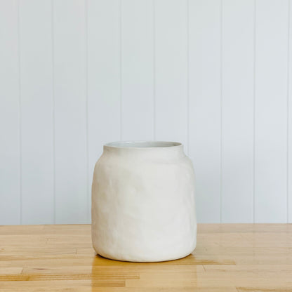 Ceramic Textured Vase - Snow White