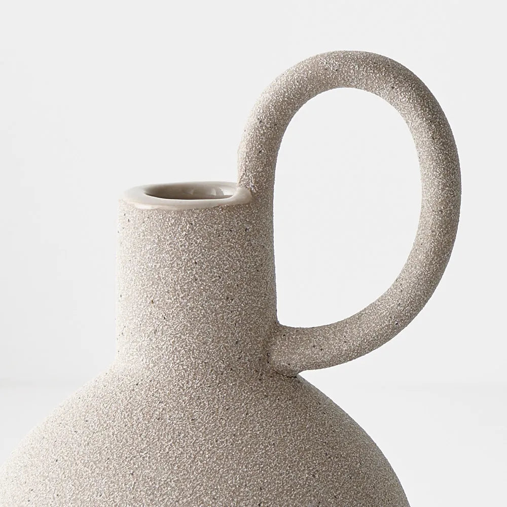 Pilu Vase