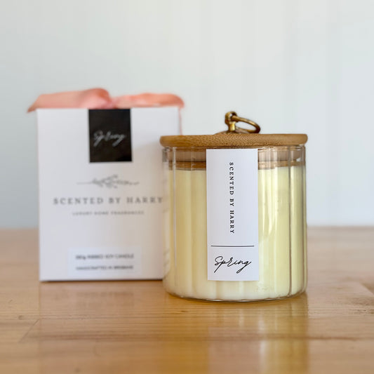 Spring Ribbed Candle 380g