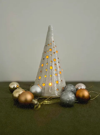 Ceramic Christmas Tree Tealight Holder