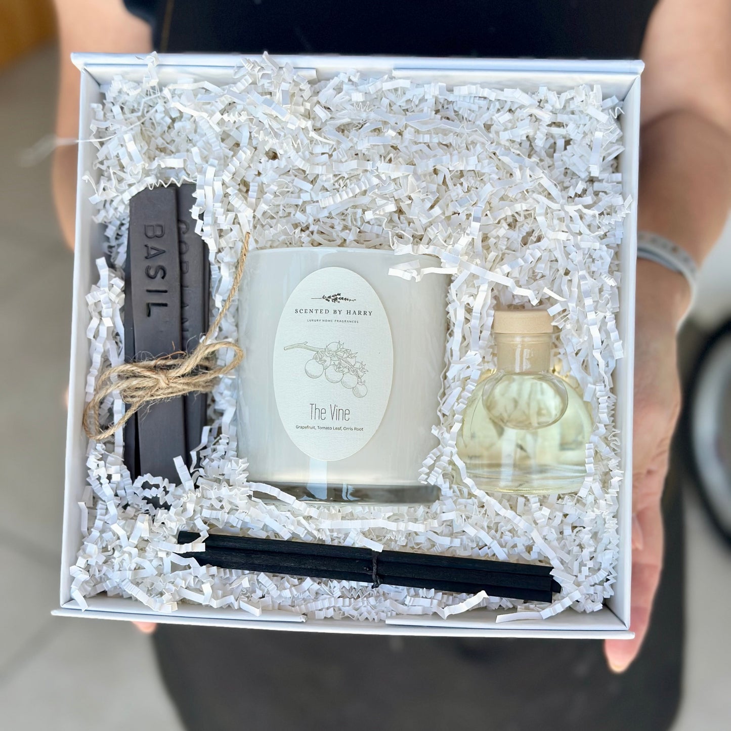 The Vine Gift Box