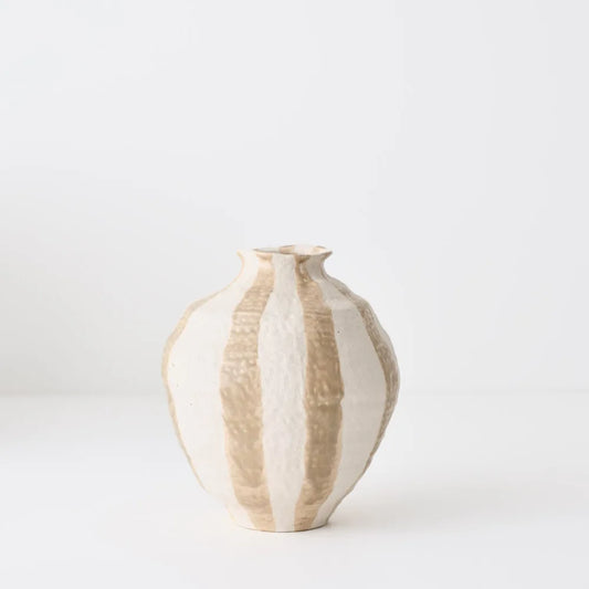 Oreio Vase
